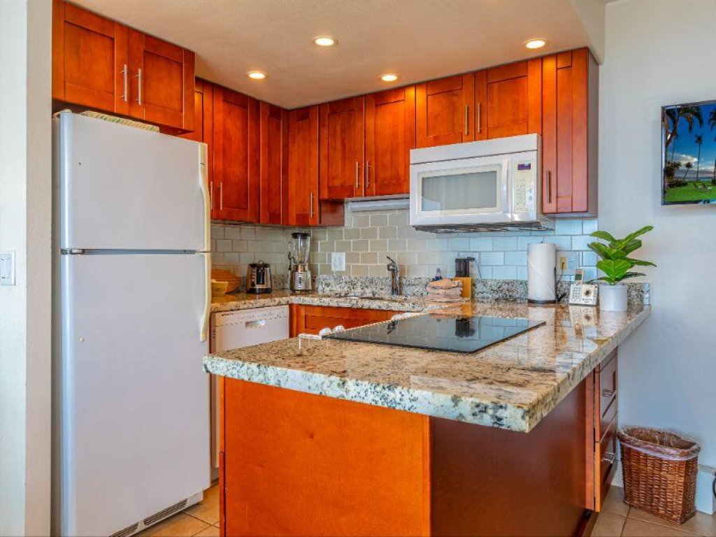 KIHEI BEACH, #404 Vacation Rental in Hawaii - RedAwning
