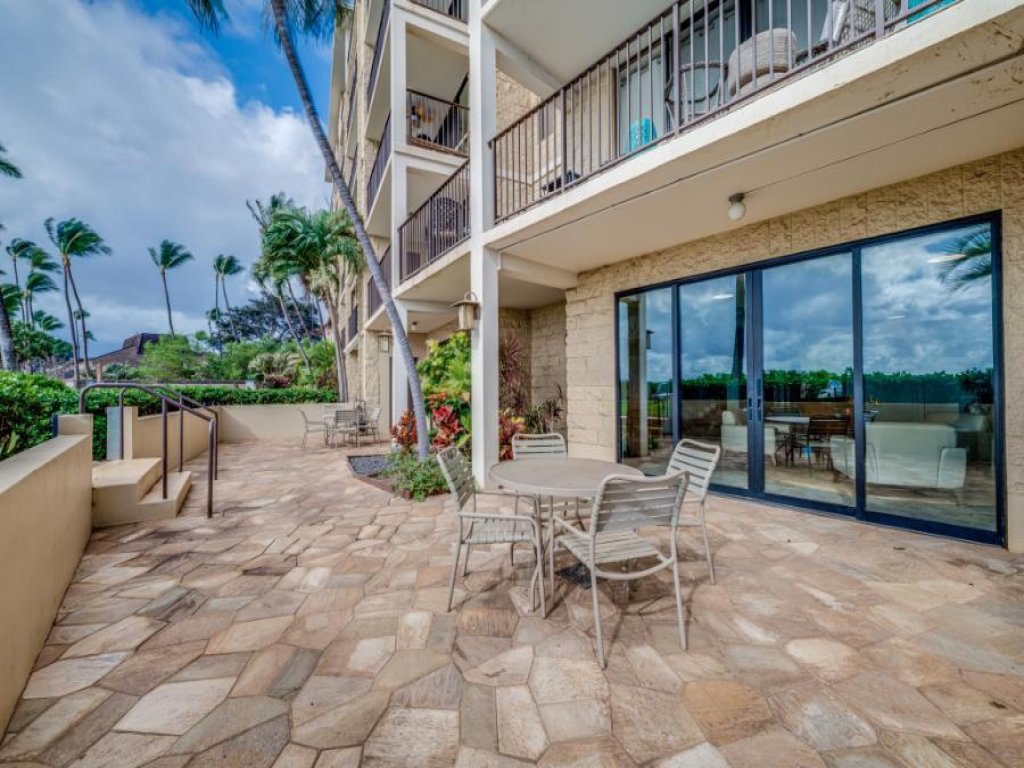 KIHEI BEACH, #409 Vacation Rental in Hawaii - RedAwning