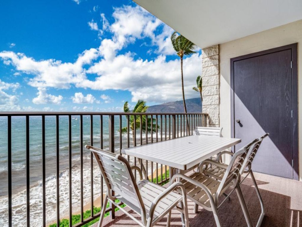 KIHEI BEACH, #409 Vacation Rental in Hawaii - RedAwning