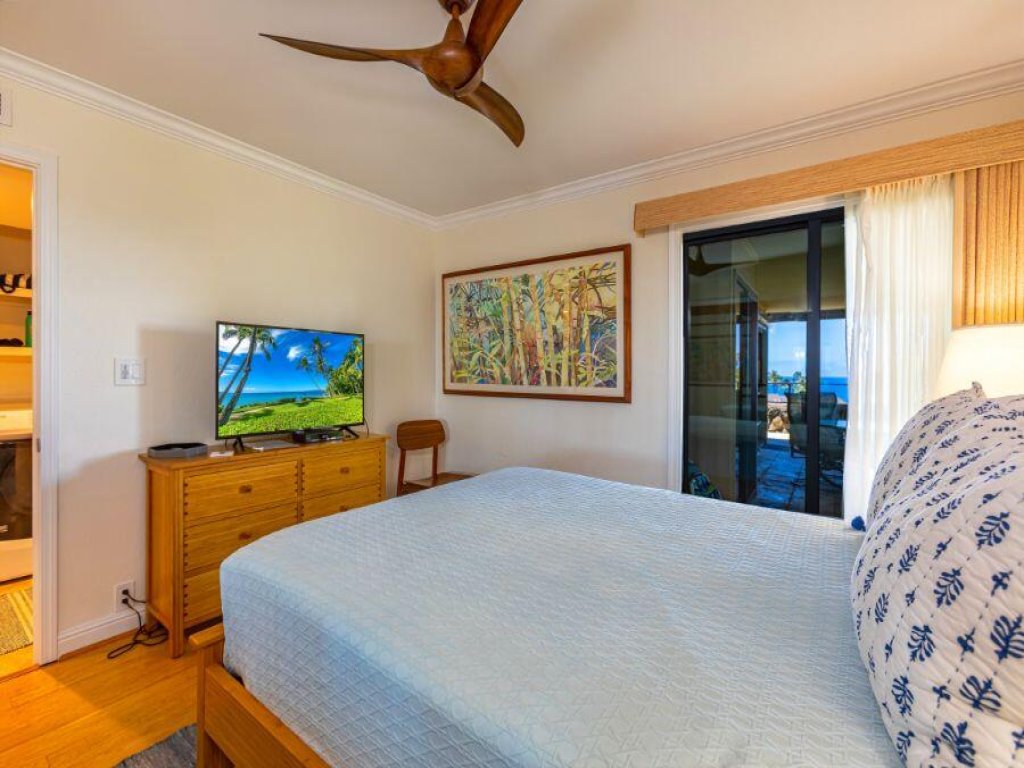 WAILEA ELUA, #0305 Vacation Rental in Hawaii - RedAwning