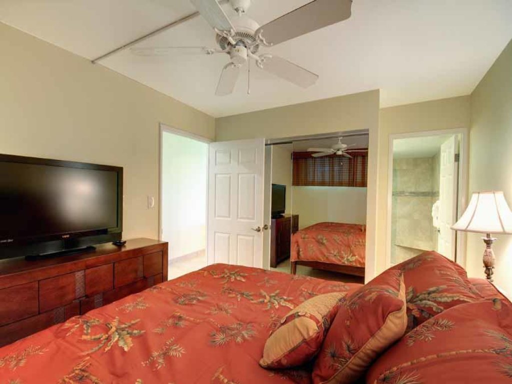 Kihei Surfside, #211 Vacation Rental in Hawaii - RedAwning