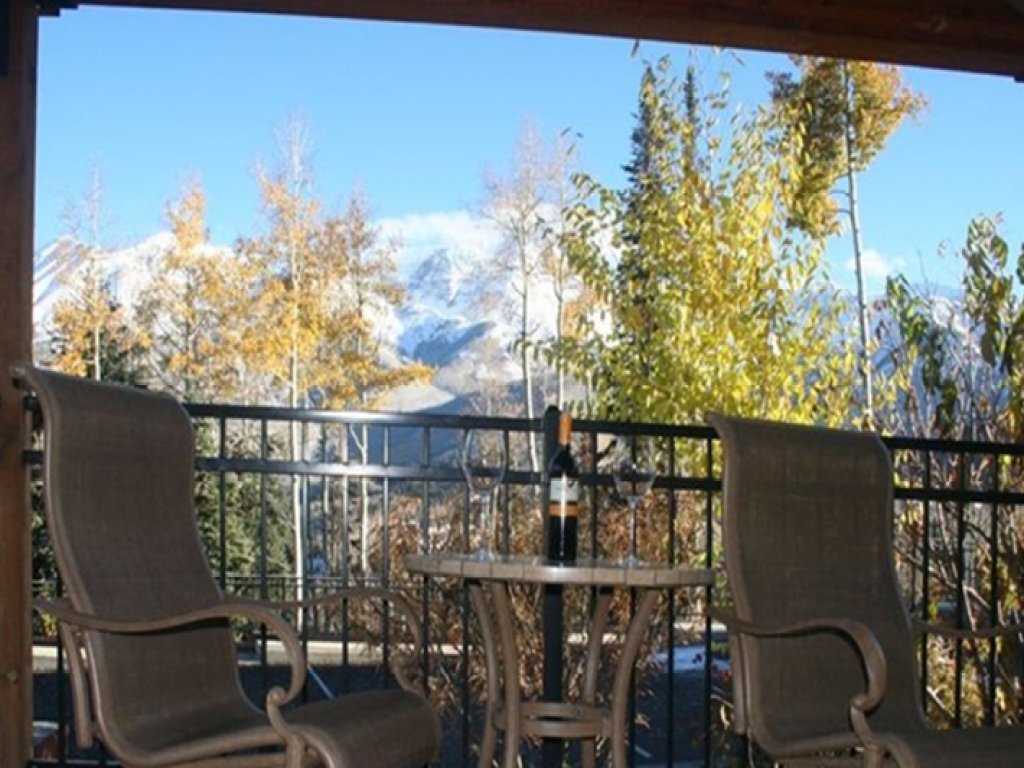 Bear Creek Lodge 112 Vacation Rental in Mountain Village - RedAwning