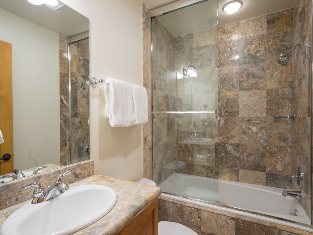 Bear Creek Lodge 309A Vacation Rental in Mountain Village - RedAwning