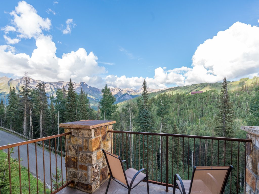 Villas at Cortina 1 Vacation Rental in Mountain Village - RedAwning