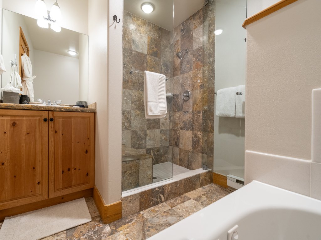 Bear Creek Lodge 201 Vacation Rental in Mountain Village - RedAwning