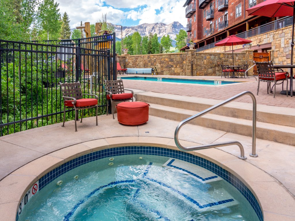 Bear Creek Lodge 303AB Vacation Rental in Mountain Village - RedAwning