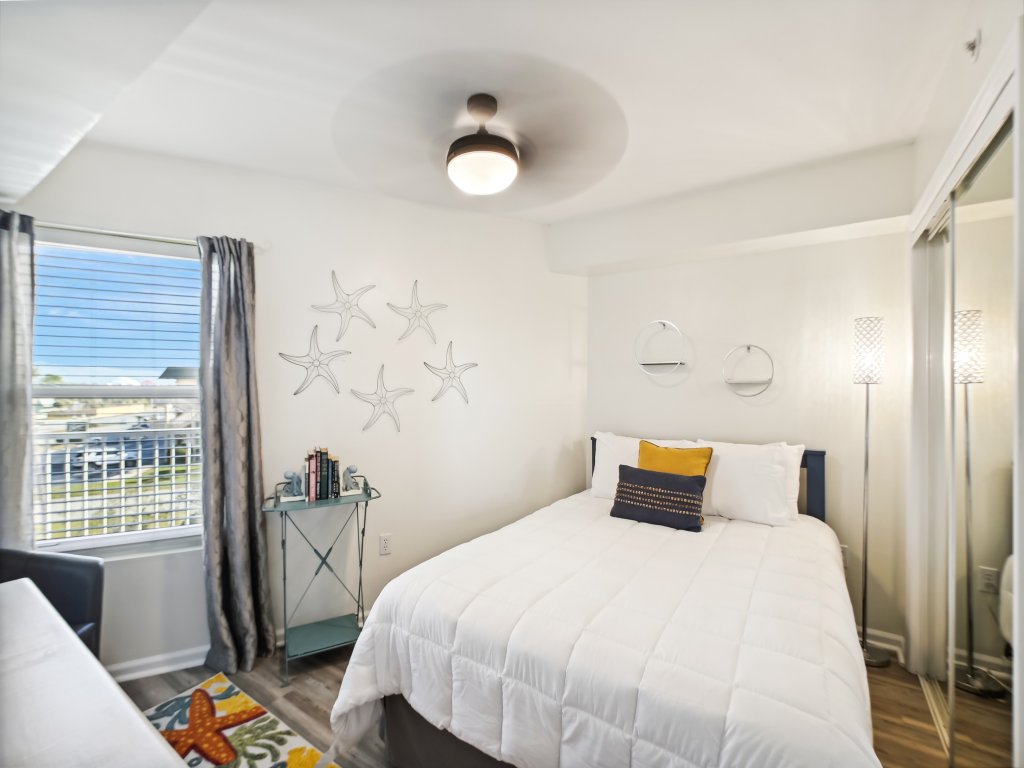 SeaCrest #313 – Bright, Airy Coastal Vibes! Vacation Rental in Fort Walton Beach - RedAwning