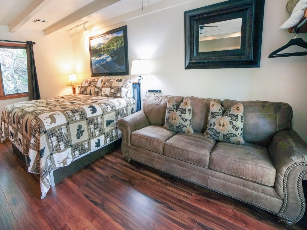 Sunnyside Knoll: 10 Vacation Rental in Estes Park - RedAwning