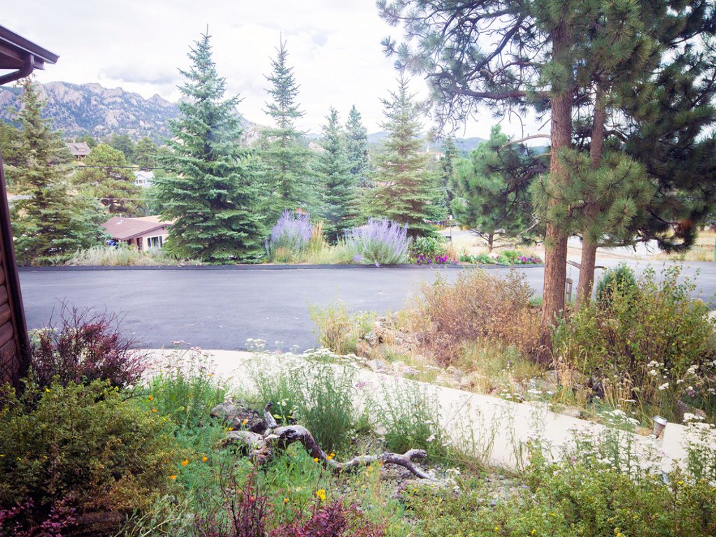Virginia Home Vacation Rental in Estes Park - RedAwning