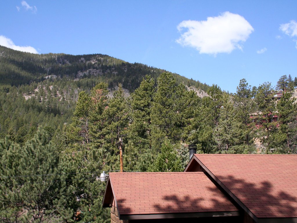 Timber Creek Chalets: 12 Vacation Rental in Estes Park - RedAwning