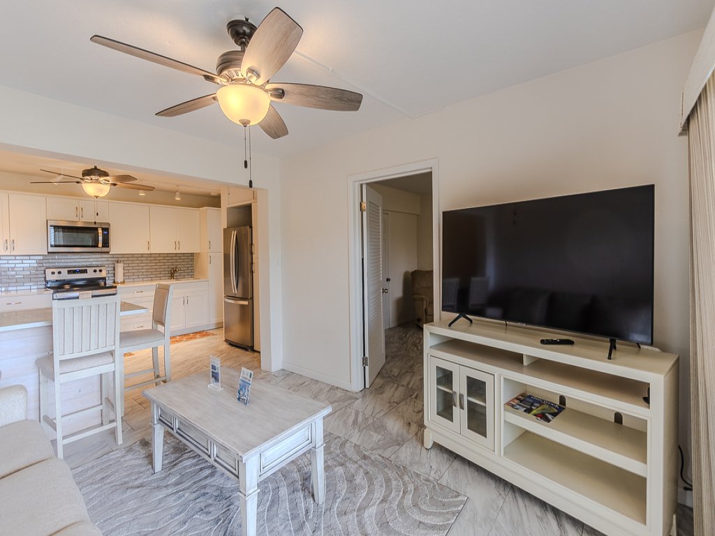 A22 Vacation Rental in US - RedAwning
