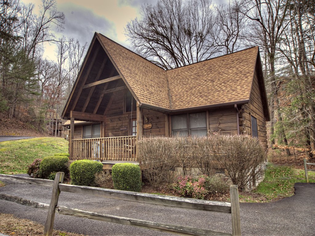 ER46 - Cherith Brook Vacation Rental in Pigeon Forge - RedAwning