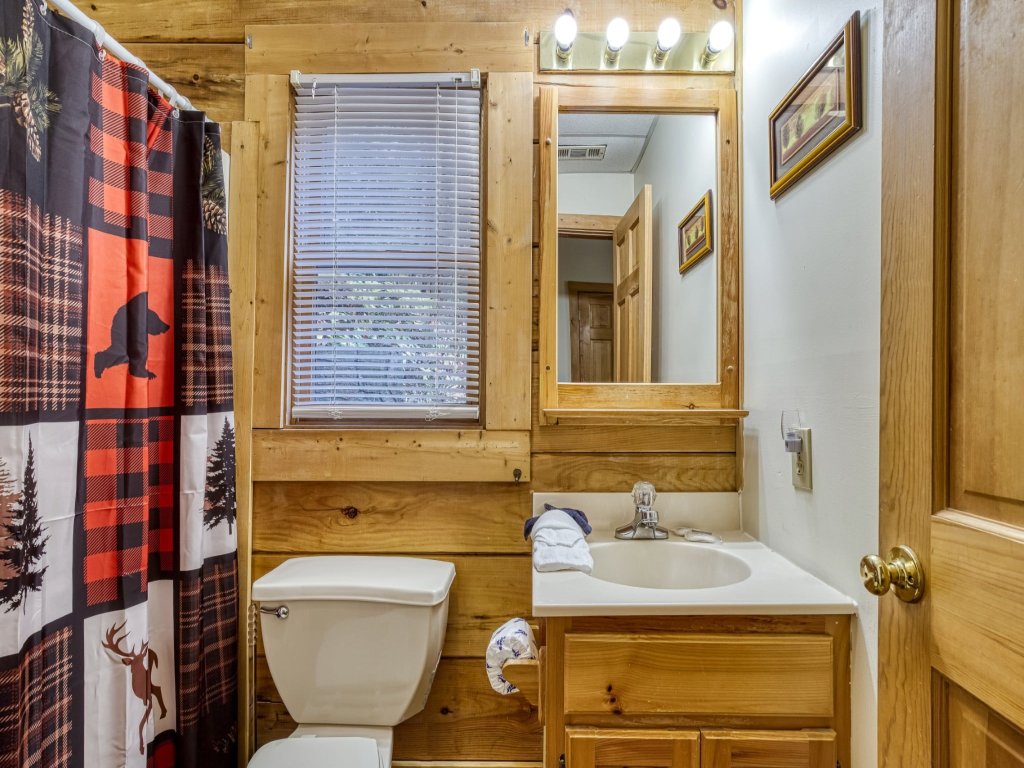 ER202 - Now and Forever Vacation Rental in Pigeon Forge - RedAwning