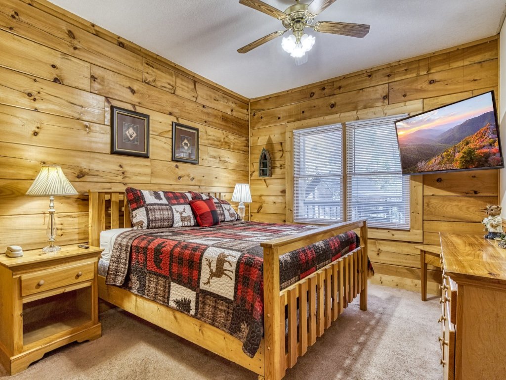 ER202 - Now and Forever Vacation Rental in Pigeon Forge - RedAwning