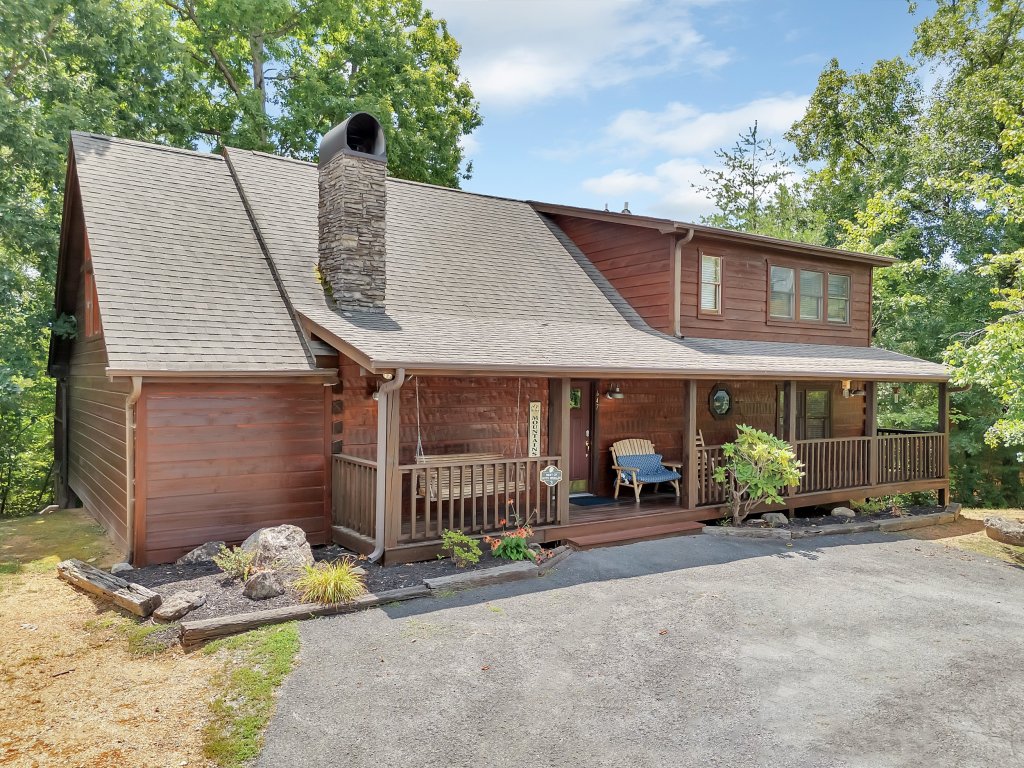ER3 - Best of Both Worlds Vacation Rental in Pigeon Forge - RedAwning