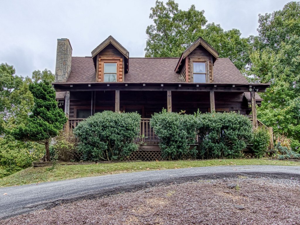 ER2 - Heavenly View Vacation Rental in Pigeon Forge - RedAwning