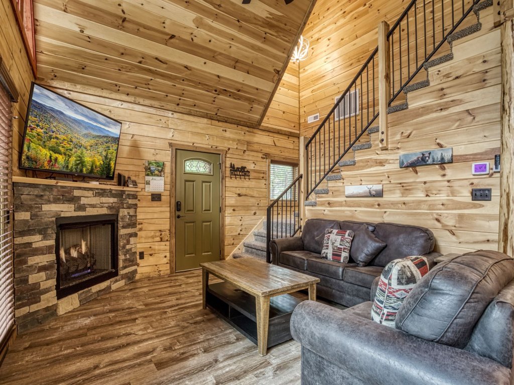 ERN841 - Sweet Feet Retreat Vacation Rental in Pigeon Forge - RedAwning