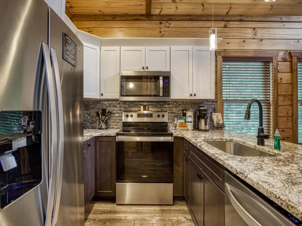 ERN841 - Sweet Feet Retreat Vacation Rental in Pigeon Forge - RedAwning