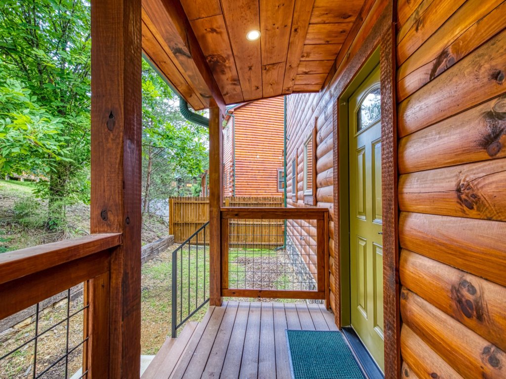 ERN841 - Sweet Feet Retreat Vacation Rental in Pigeon Forge - RedAwning