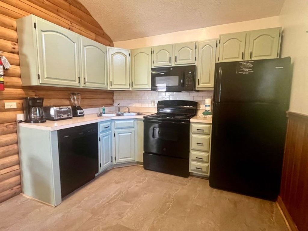 ER19 - Fryemont Vacation Rental in Pigeon Forge - RedAwning