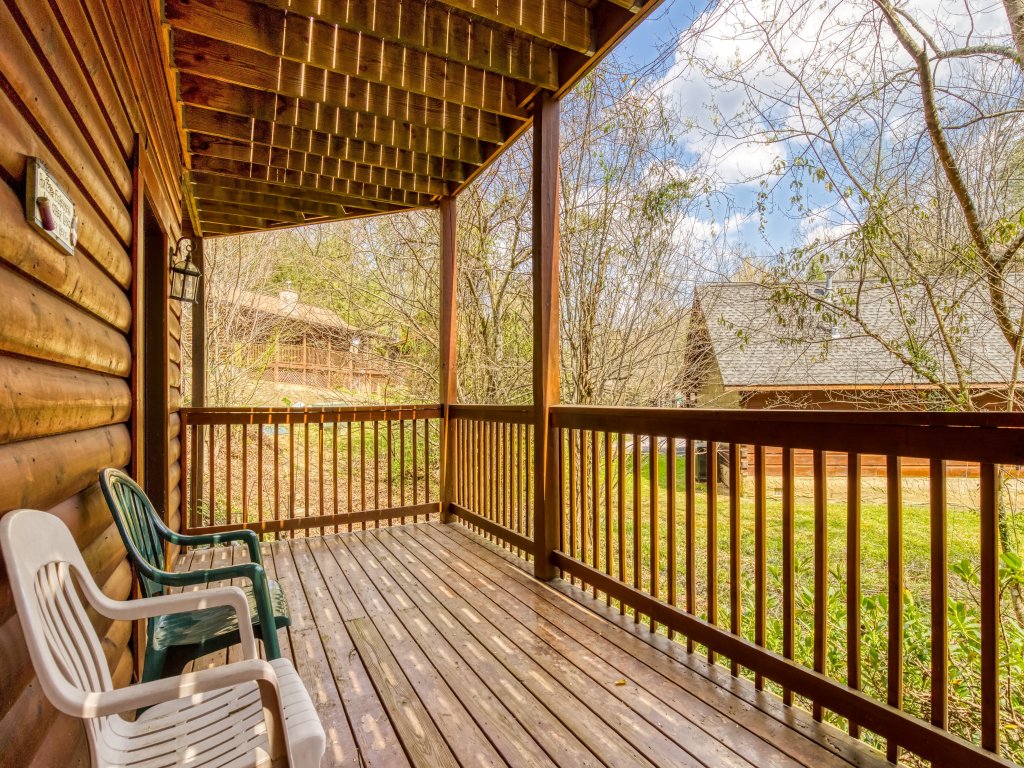 ER312 - Bear Mountain Memories Vacation Rental in Pigeon Forge - RedAwning