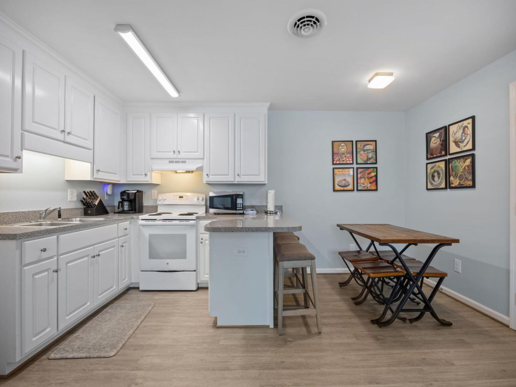 Boardwalk Shores A Vacation Rental in North Carolina - RedAwning