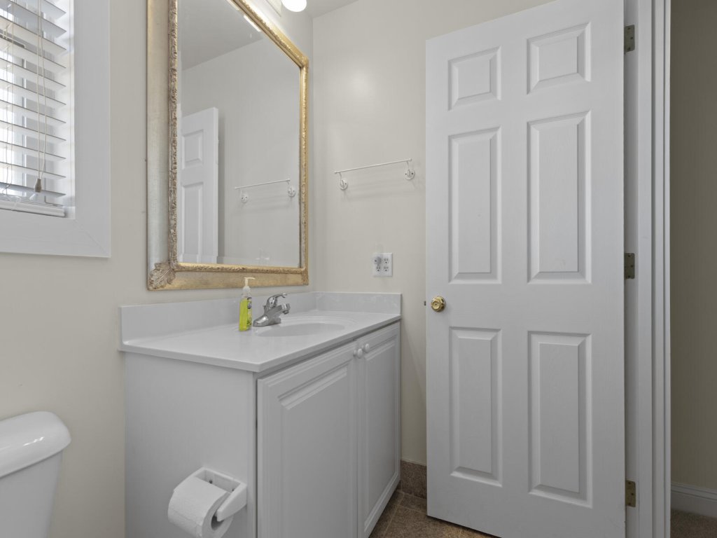 Suncatcher Vacation Rental in North Carolina - RedAwning