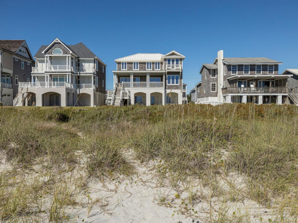The Amadeus Vacation Rental in North Carolina - RedAwning