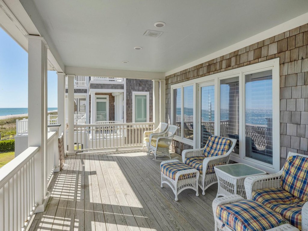 The Amadeus Vacation Rental in North Carolina - RedAwning