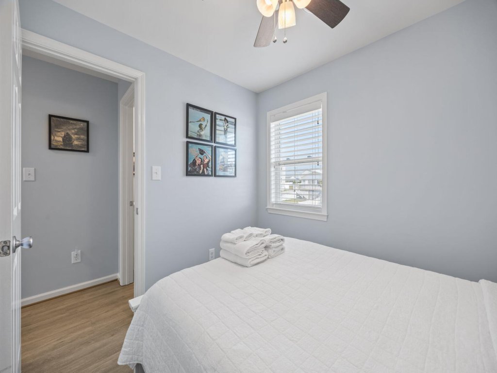 Boardwalk Shores C Vacation Rental in North Carolina - RedAwning