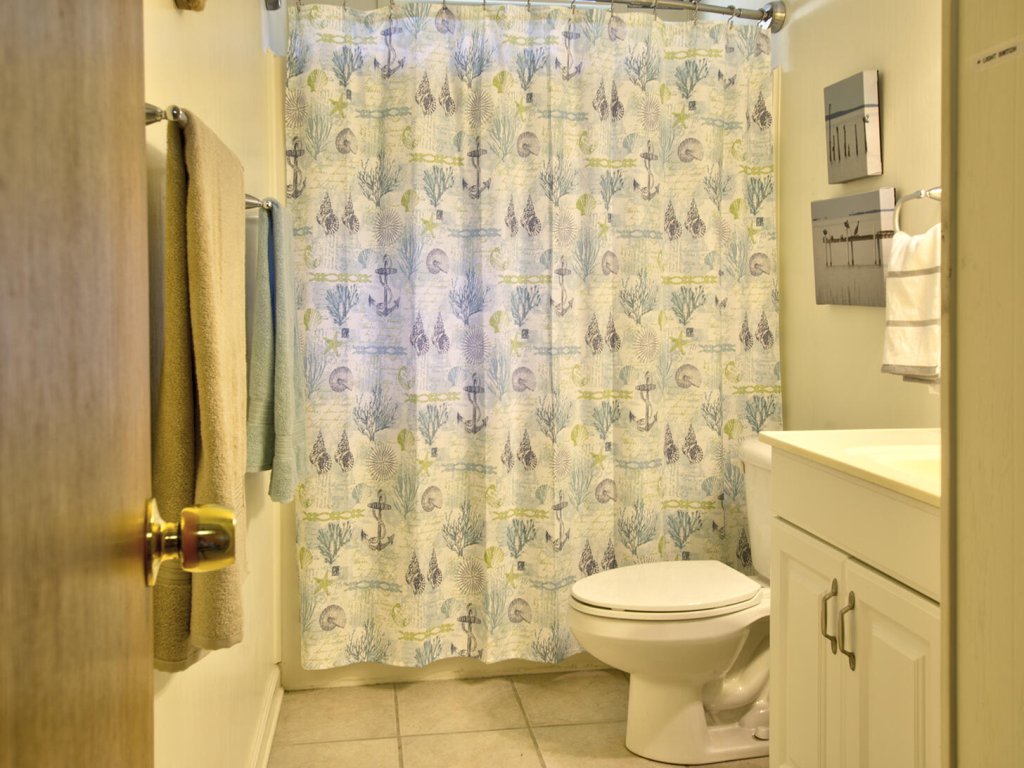 Core Sound Lodge Vacation Rental in North Carolina - RedAwning