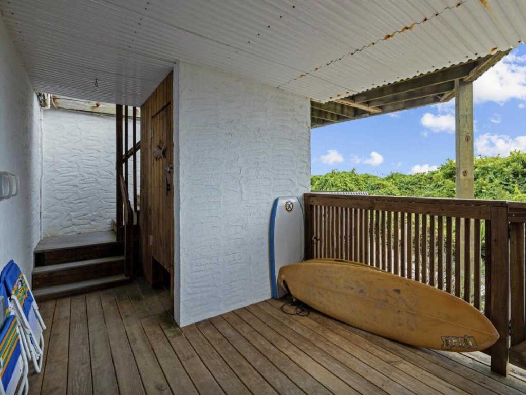 Oceans 6 Vacation Rental in North Carolina - RedAwning