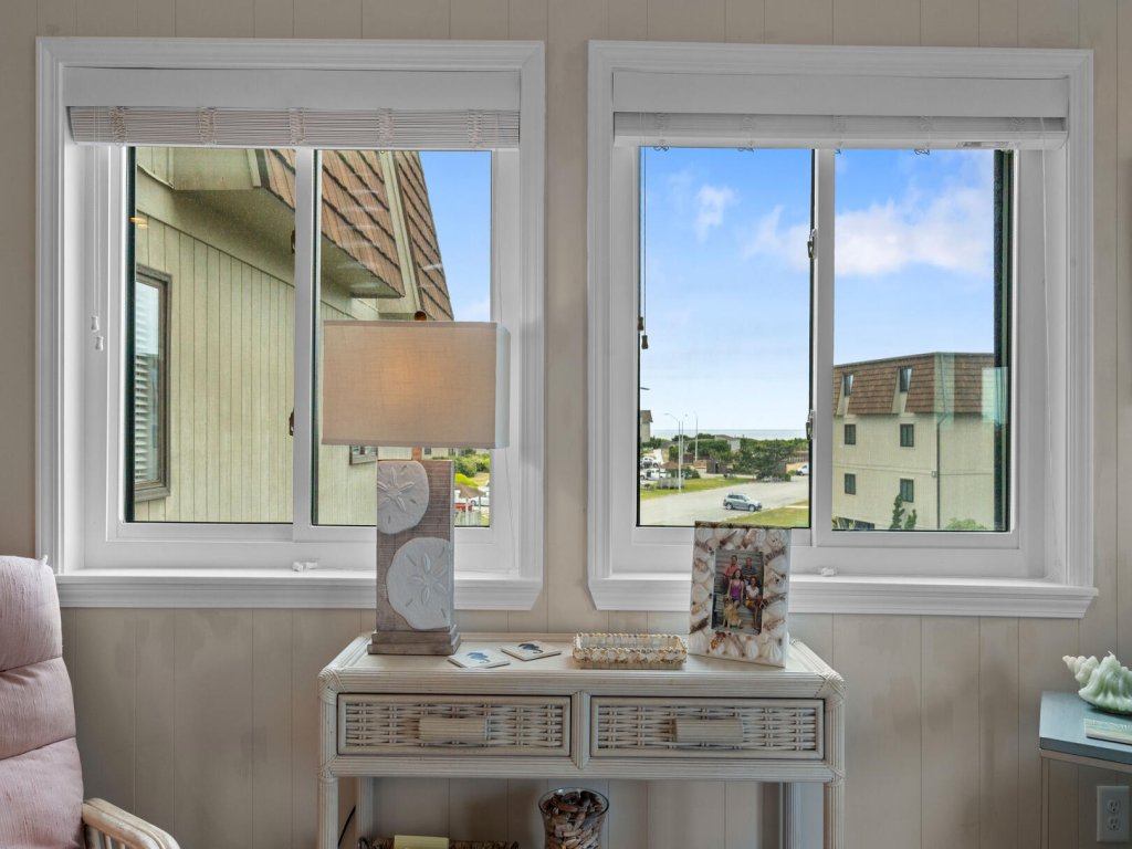 Southwinds J12 Vacation Rental in North Carolina - RedAwning