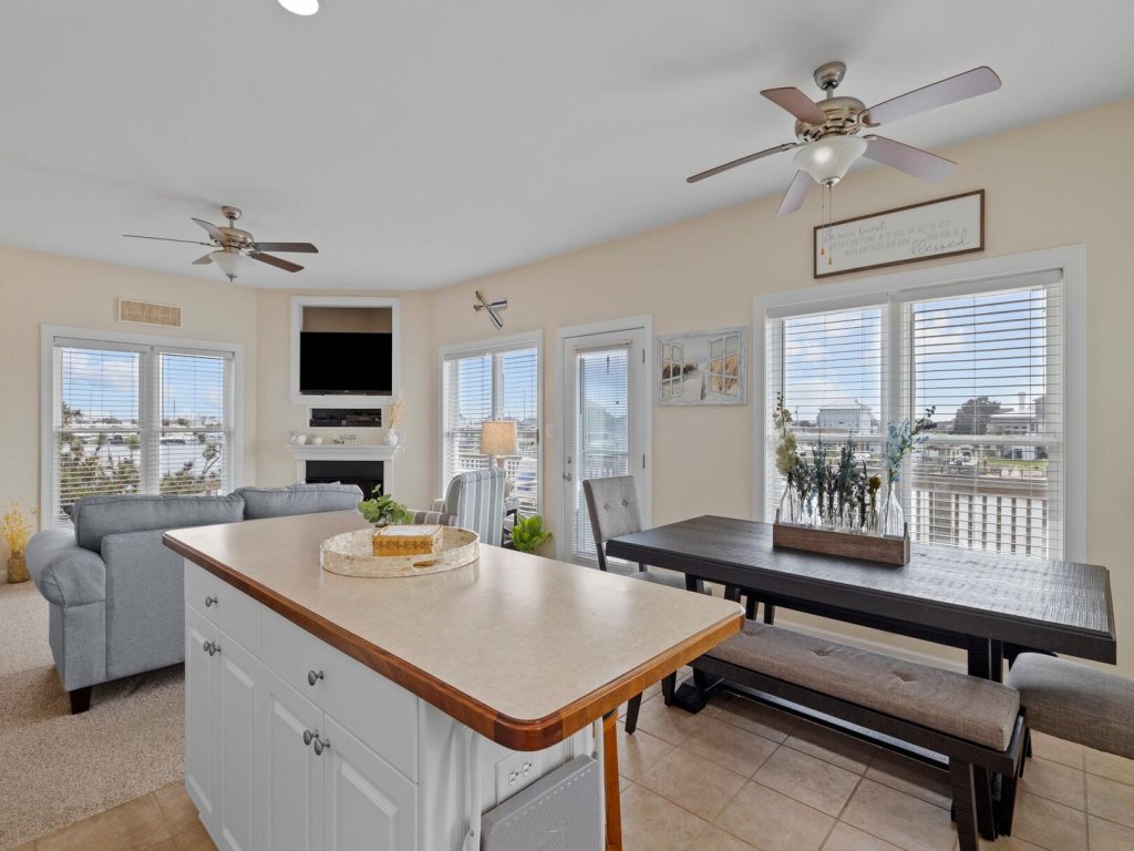 One More Drift Vacation Rental in North Carolina - RedAwning