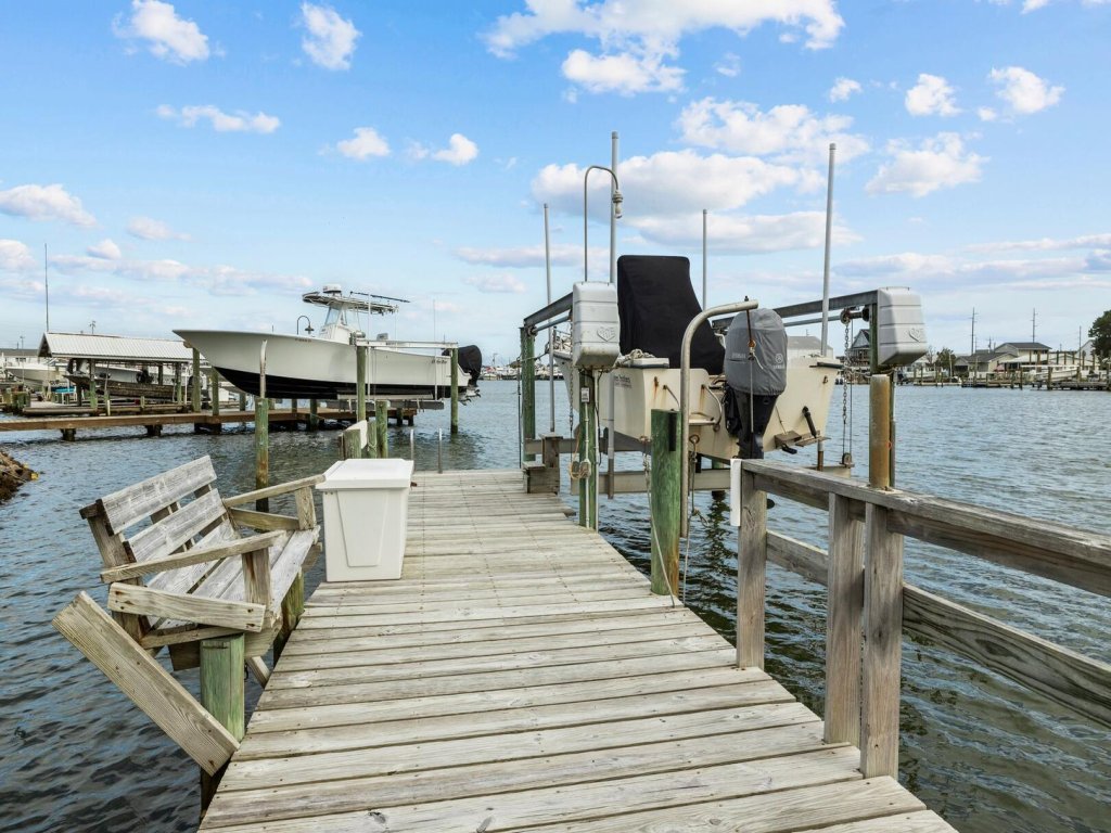 One More Drift Vacation Rental in North Carolina - RedAwning