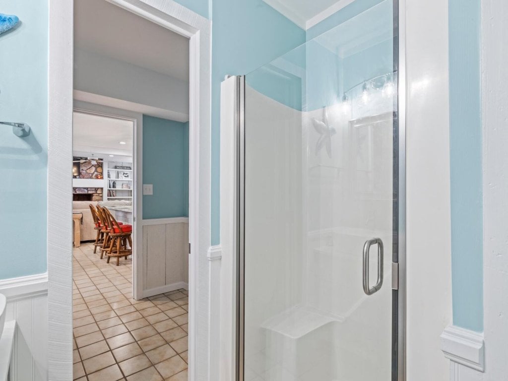 The Beachcomber Vacation Rental in North Carolina - RedAwning
