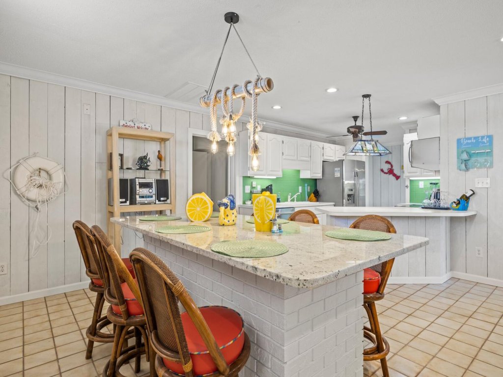 The Beachcomber Vacation Rental in North Carolina - RedAwning