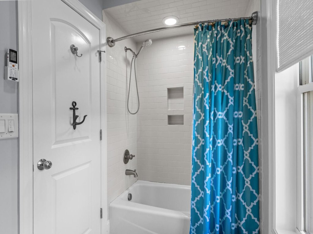 Bridgeview on Broad Vacation Rental in North Carolina - RedAwning