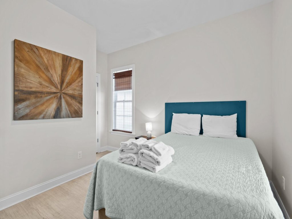 Night N Gale Vacation Rental in North Carolina - RedAwning