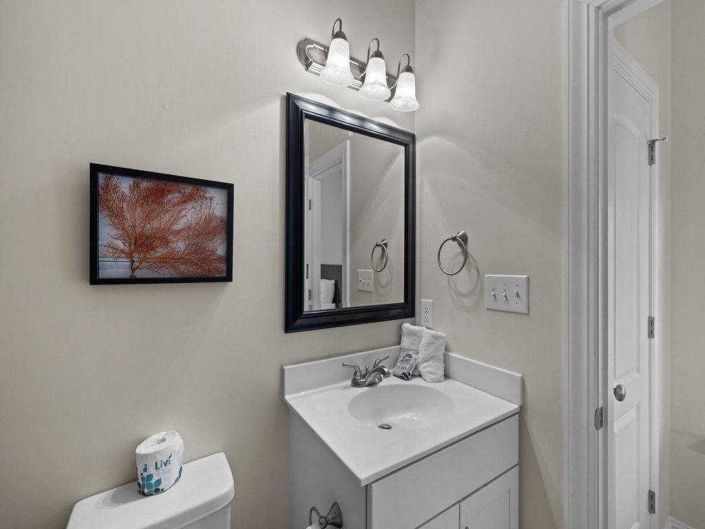 Night N Gale Vacation Rental in North Carolina - RedAwning