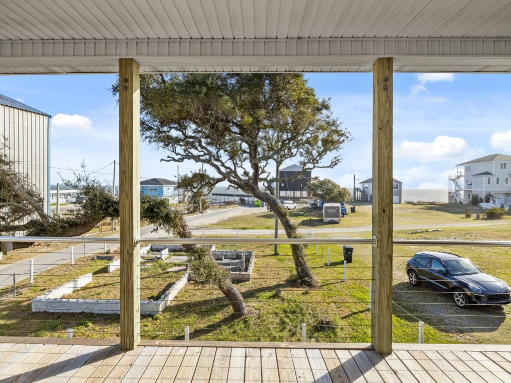 Mi Faro (Unit A) Vacation Rental in North Carolina - RedAwning