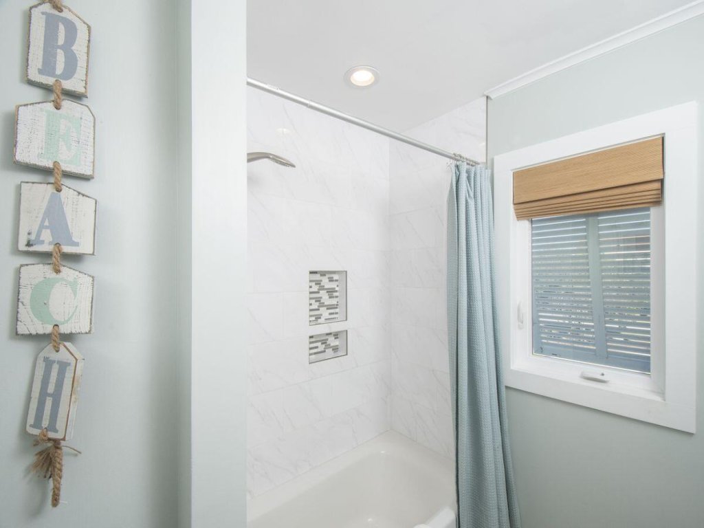 The Hanner Vacation Rental in North Carolina - RedAwning