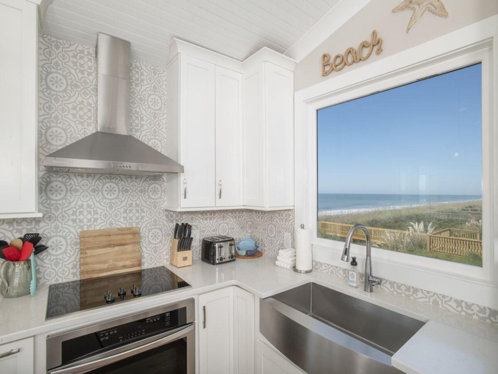 The Hanner Vacation Rental in North Carolina - RedAwning