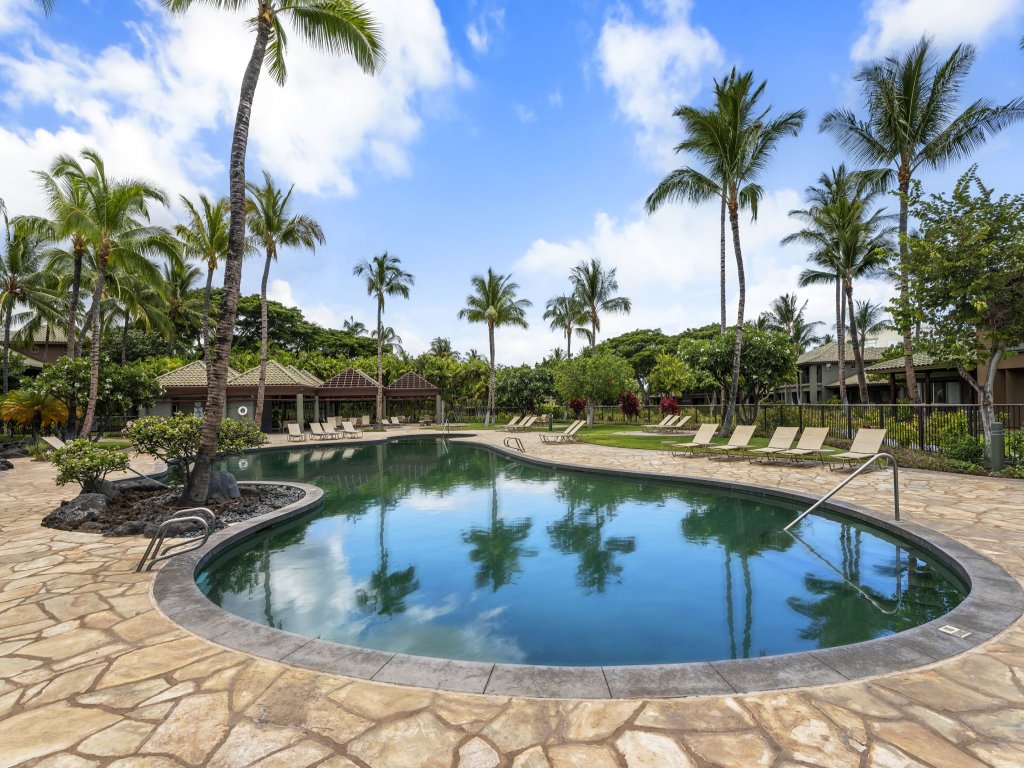 Fairways at Mauna Lani#1703 Vacation Rental in Kamuela - RedAwning