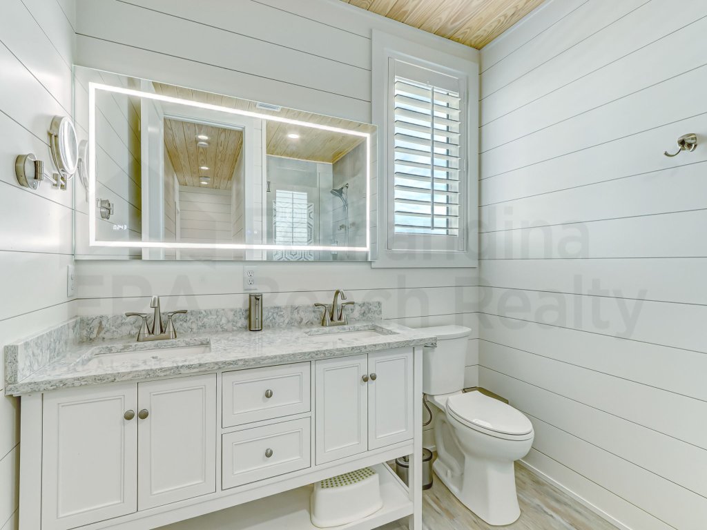 226 South Fletcher 3rd Floor Vacation Rental in Fernandina Beach - RedAwning