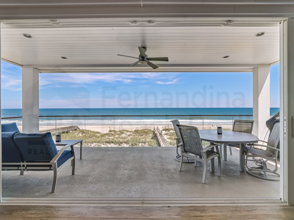 226 South Fletcher 3rd Floor Vacation Rental in Fernandina Beach - RedAwning