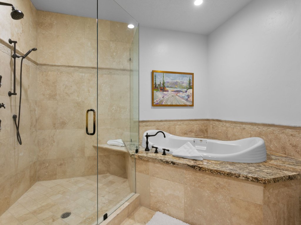 Lookout at Deer Valley Resort - Four Bedroom Residence with Spa #6559 Vacation Rental in Park City - RedAwning
