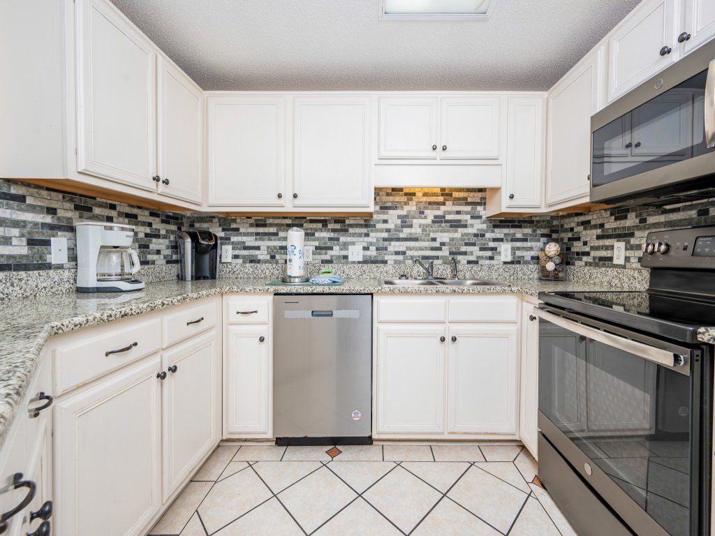 Phoenix X 1015 Vacation Rental in Orange Beach - RedAwning