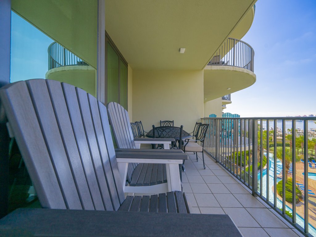 Phoenix on the Bay 1427 Vacation Rental in Orange Beach - RedAwning