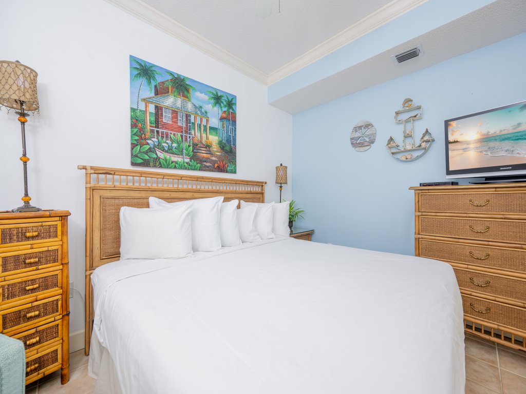 Phoenix on the Bay 1427 Vacation Rental in Orange Beach - RedAwning